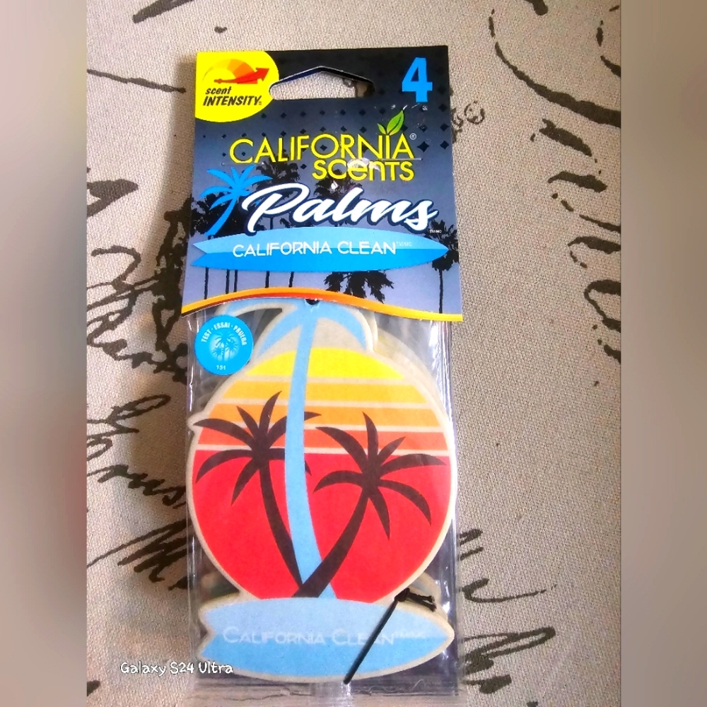 CALIFORNIA SCENTS Palms California Clean Car fresheners New 4pk